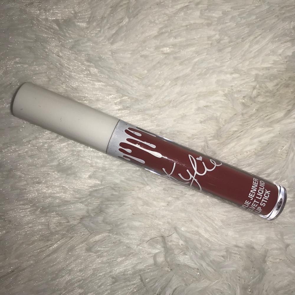Kylie cosmetics lipstick